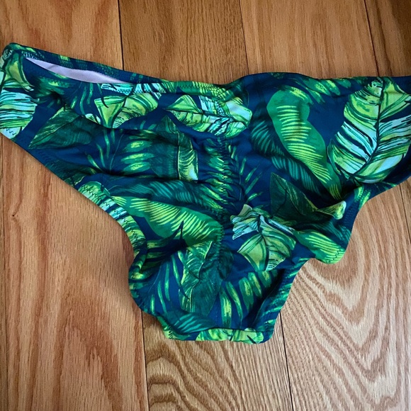 Green Palm Leaves bikini bottom with ruched seam - Picture 2 of 2